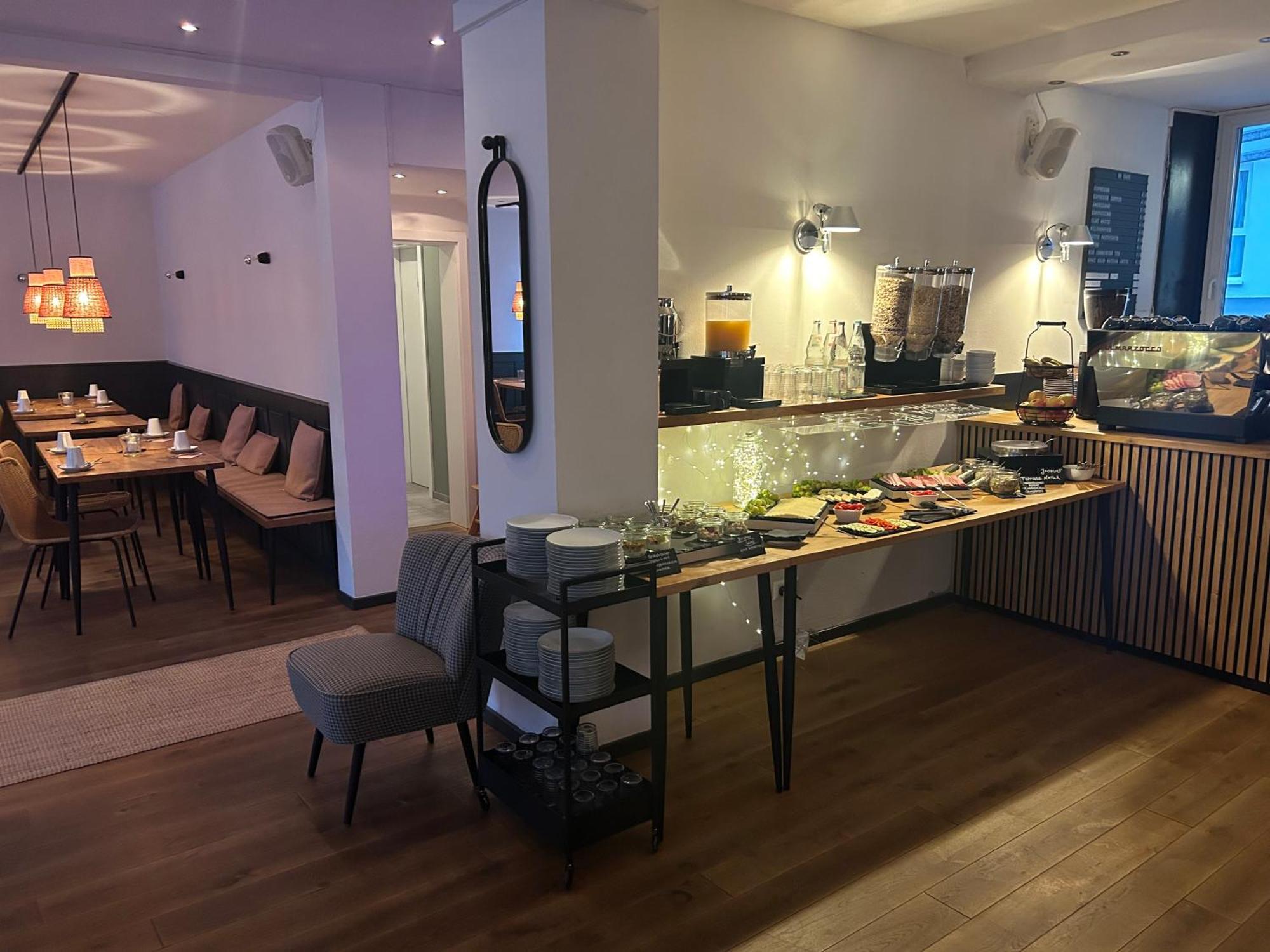 Dk Hotel היידלברג מראה חיצוני תמונה